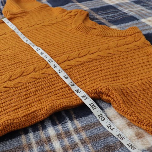 Oversized Chunky Fall Crewneck Sweater - Picture 12 of 15